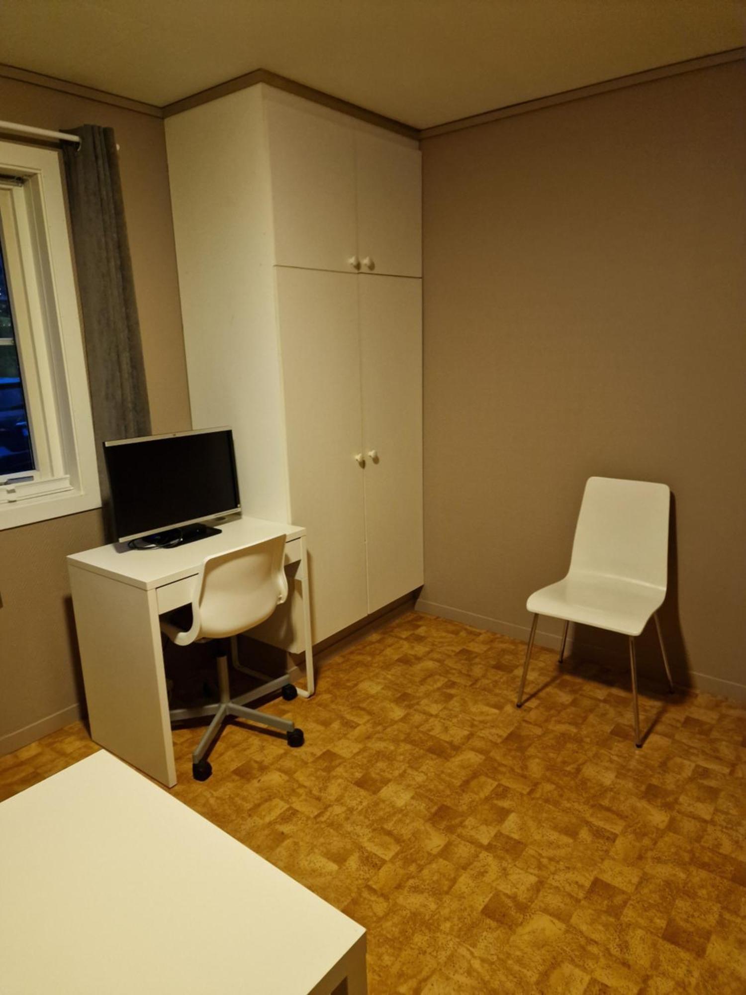 Rom Sentralt I Sogndal Hostel Eksteriør bilde